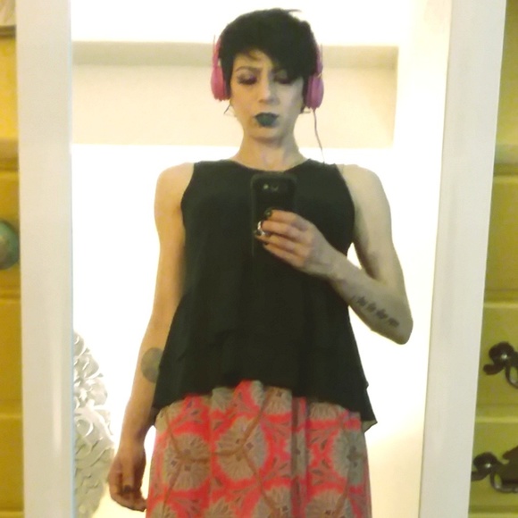 LOFT Black Ruffle Tank - Picture 2 of 8